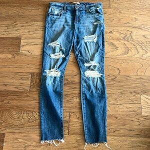 Joes Skinny Distressed Ankle